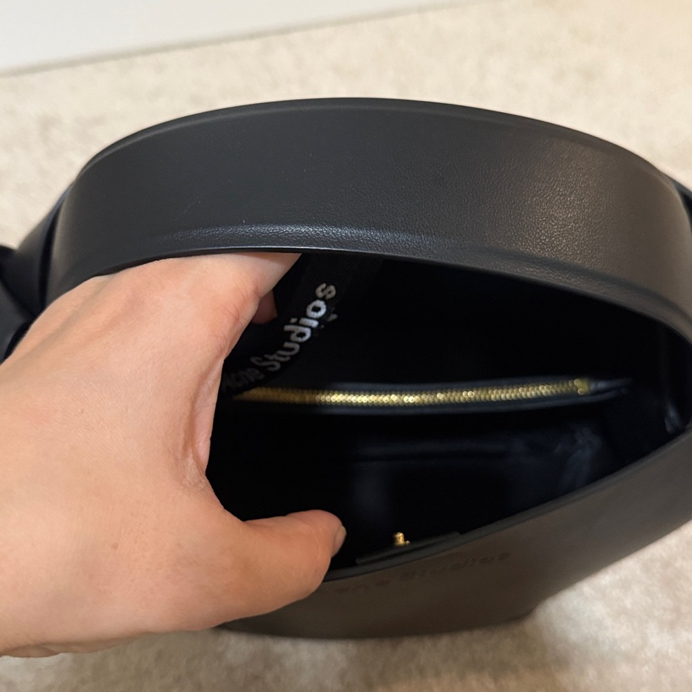 Acne Studios Mini Musubi Leather Shoulder Bag - Picture 8 of 12